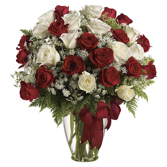 Love&amp;#039;s Divine Bouquet - Long Stemmed Roses